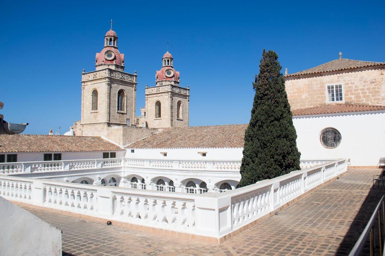 Grupoandria El Claustre De Ciutadella - Hospederia Hostel ภายนอก รูปภาพ