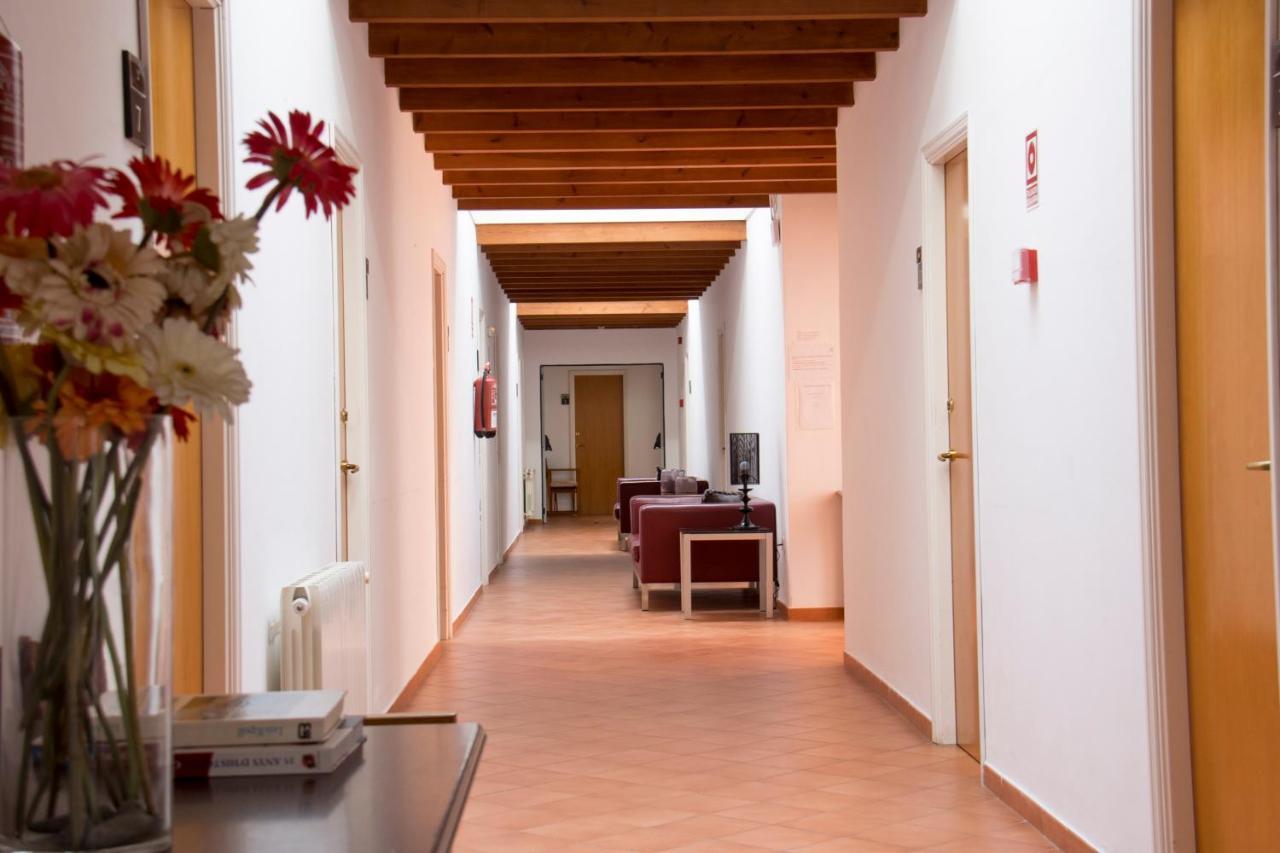 Grupoandria El Claustre De Ciutadella - Hospederia Hostel ภายนอก รูปภาพ